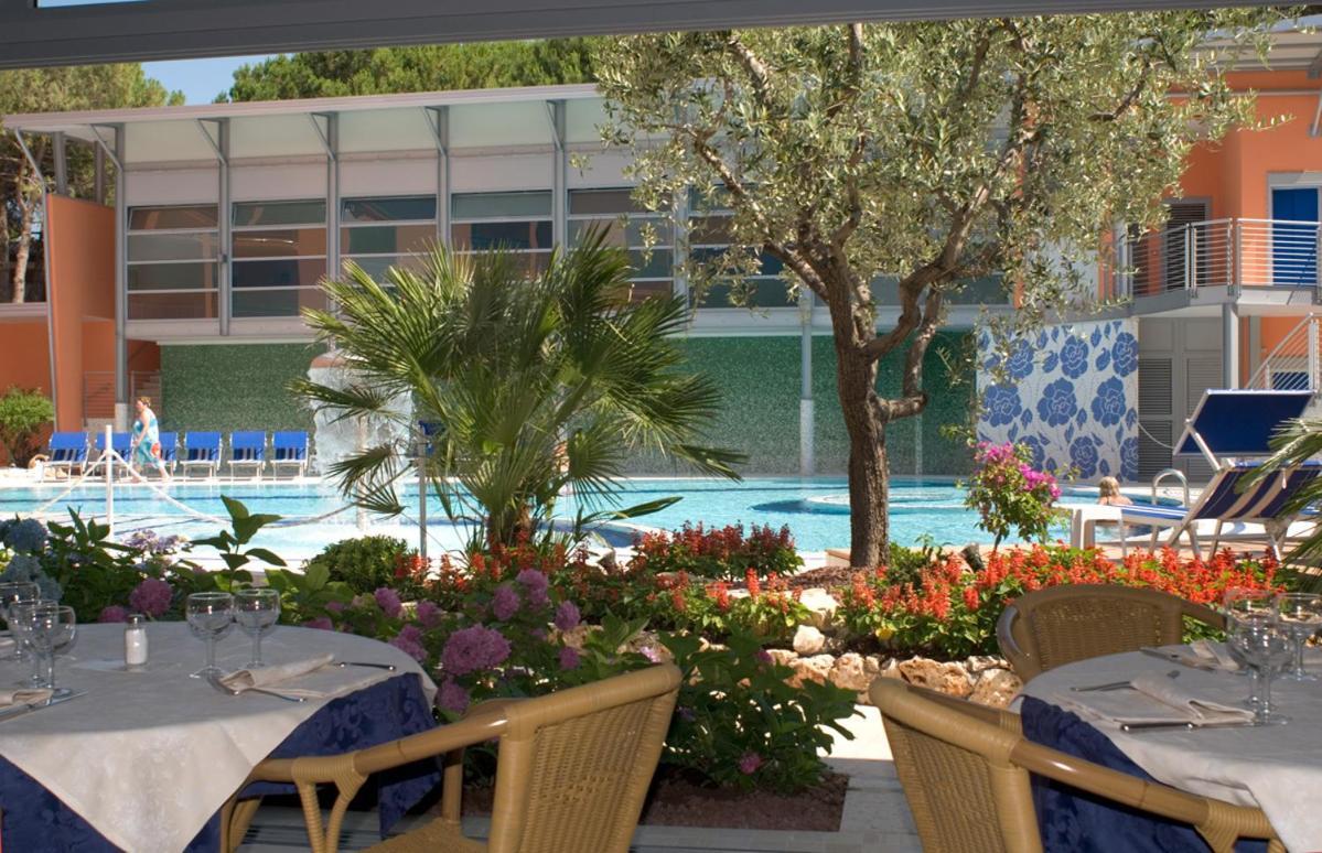 Grand Hotel Esplanada Bibione Exteriör bild